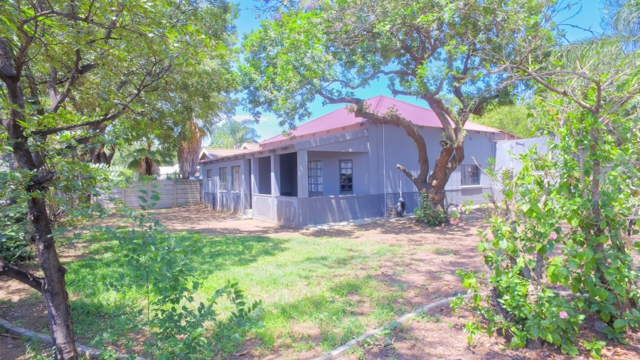 3 Bedroom Property for Sale in Bodorp North West